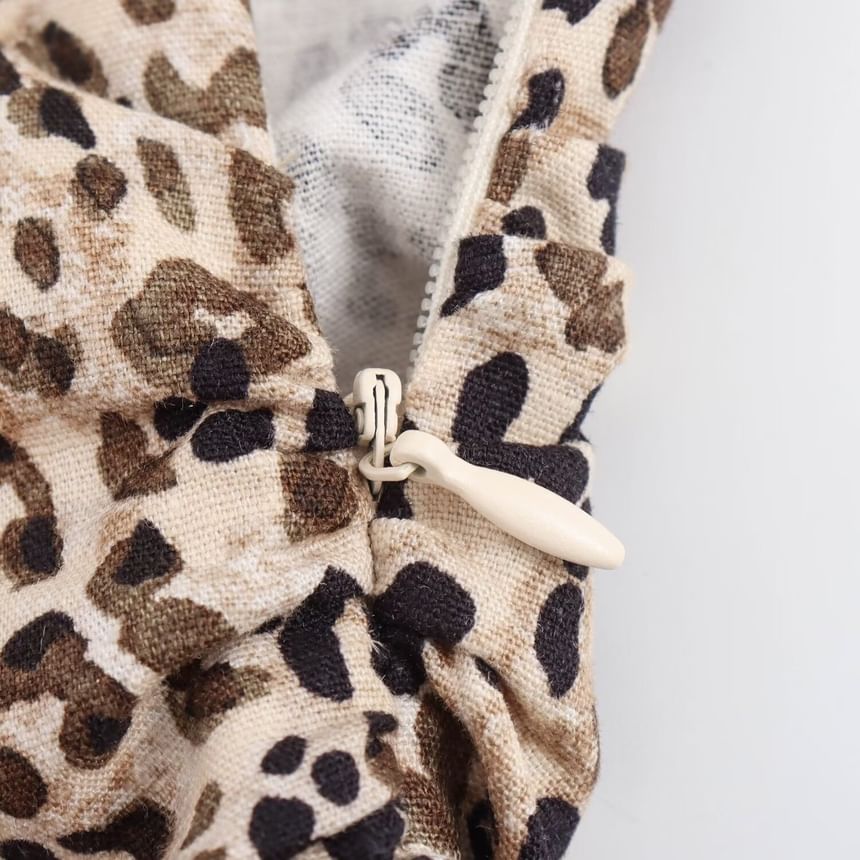 Sensarra - Halterkraag luipaardprint maxi-jurk met knopen