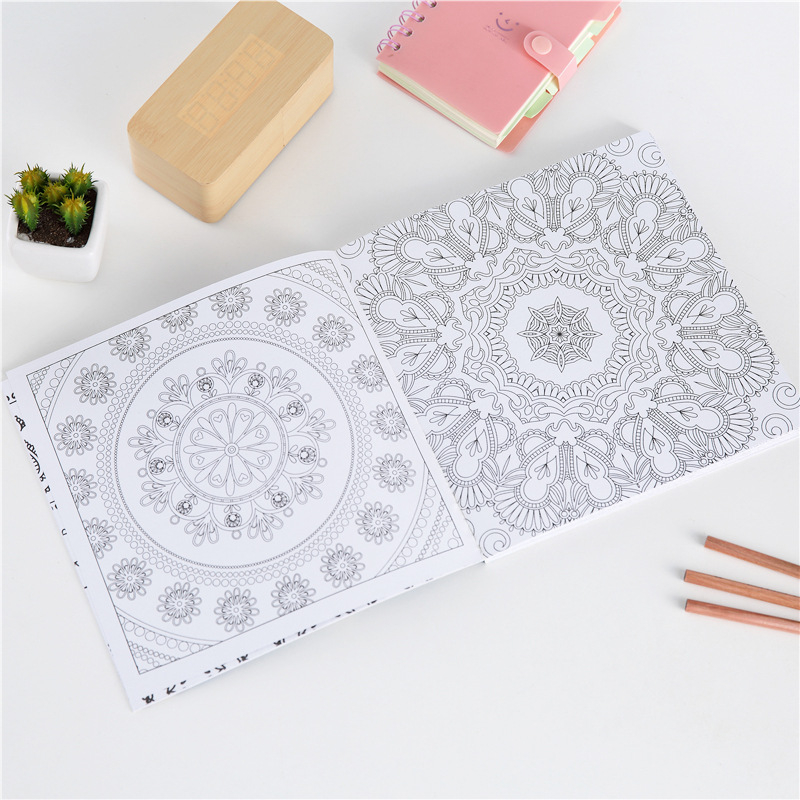 (21x21cm) Anti Stress Malbuch Mandala / Blumen Kreatives Zeichnungsheft für Erwachsene