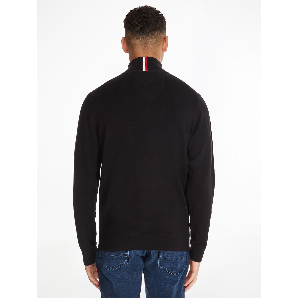 Suéter TOMMY HILFIGER com gola alta e fechamento em zíper, em algodão e cashmere.