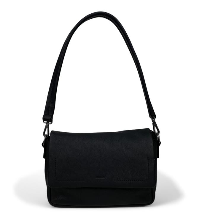 DSTRCT 388230 Black