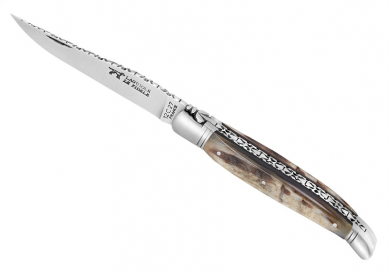 Couteau Laguiole avec un manche en Corne de Bélier et mitres inox