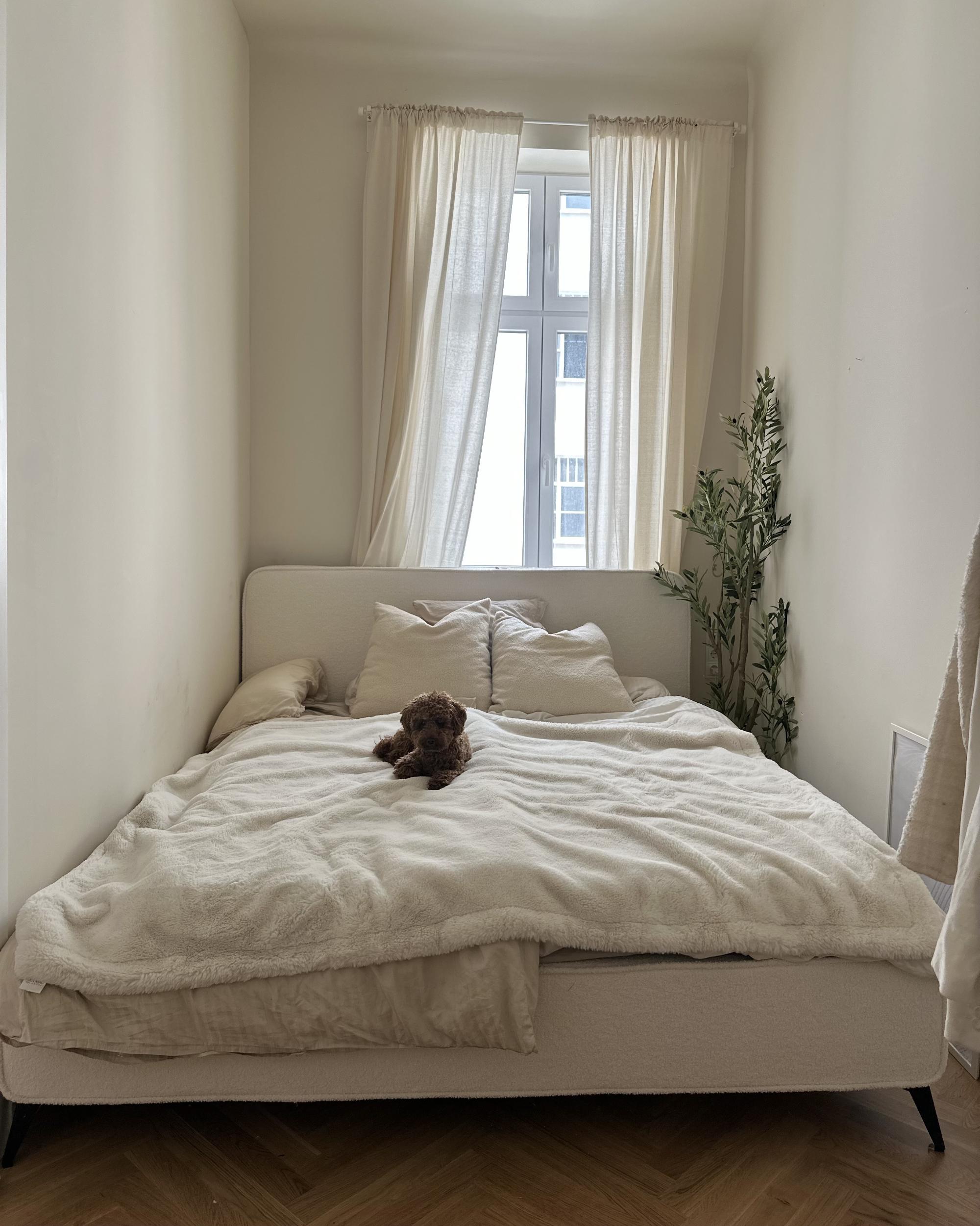 Bed Bouclé VALOGNES 180 x 200 cm Gebroken wit