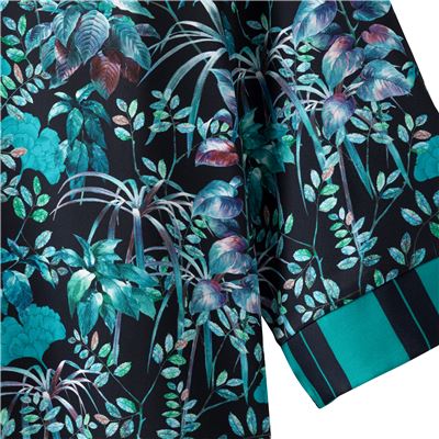 Pyjama satin motif feuillage exotique
