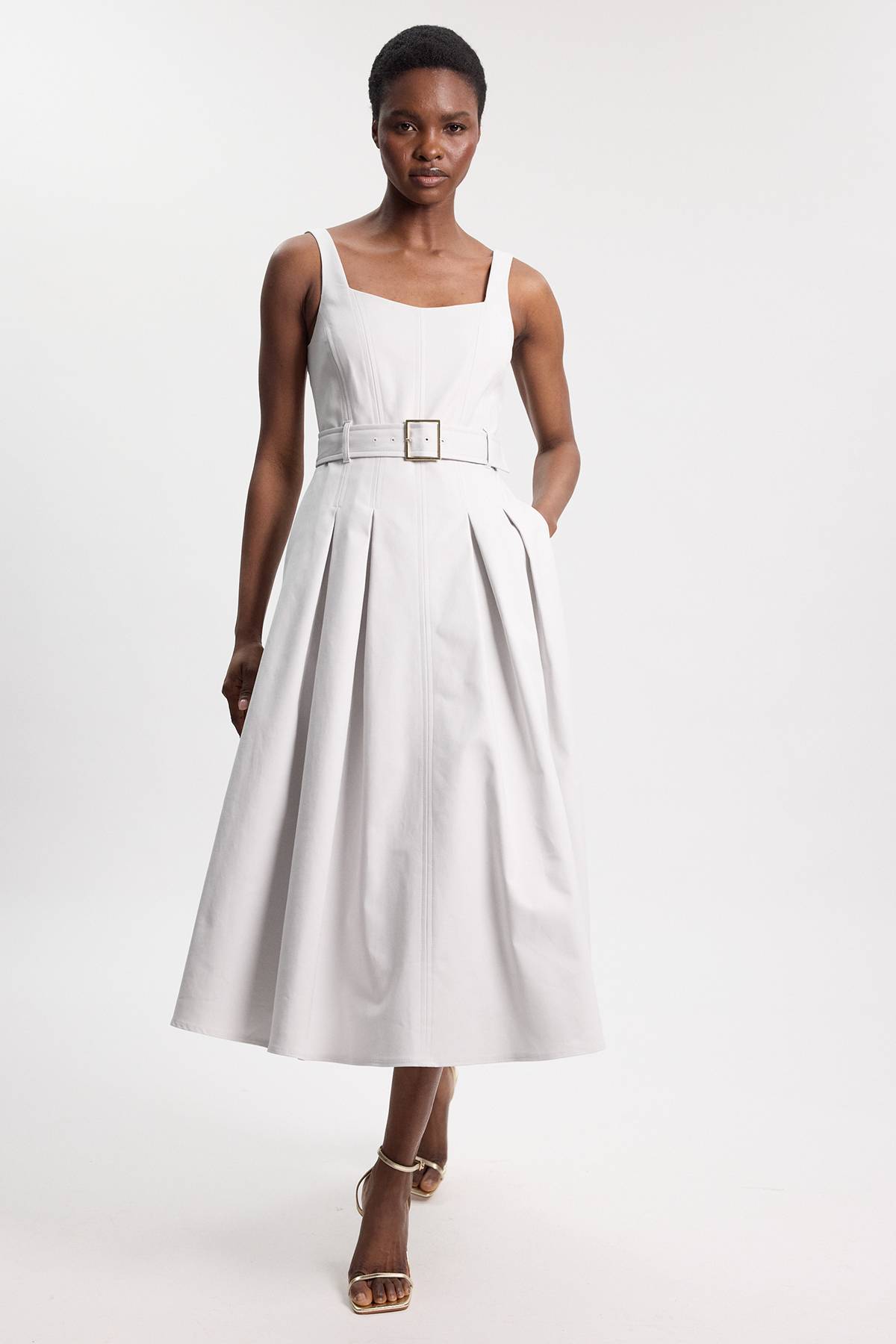 KarenMillen Robe Midi Cintrée En Coton Premium Avec Ceinture À Boucle