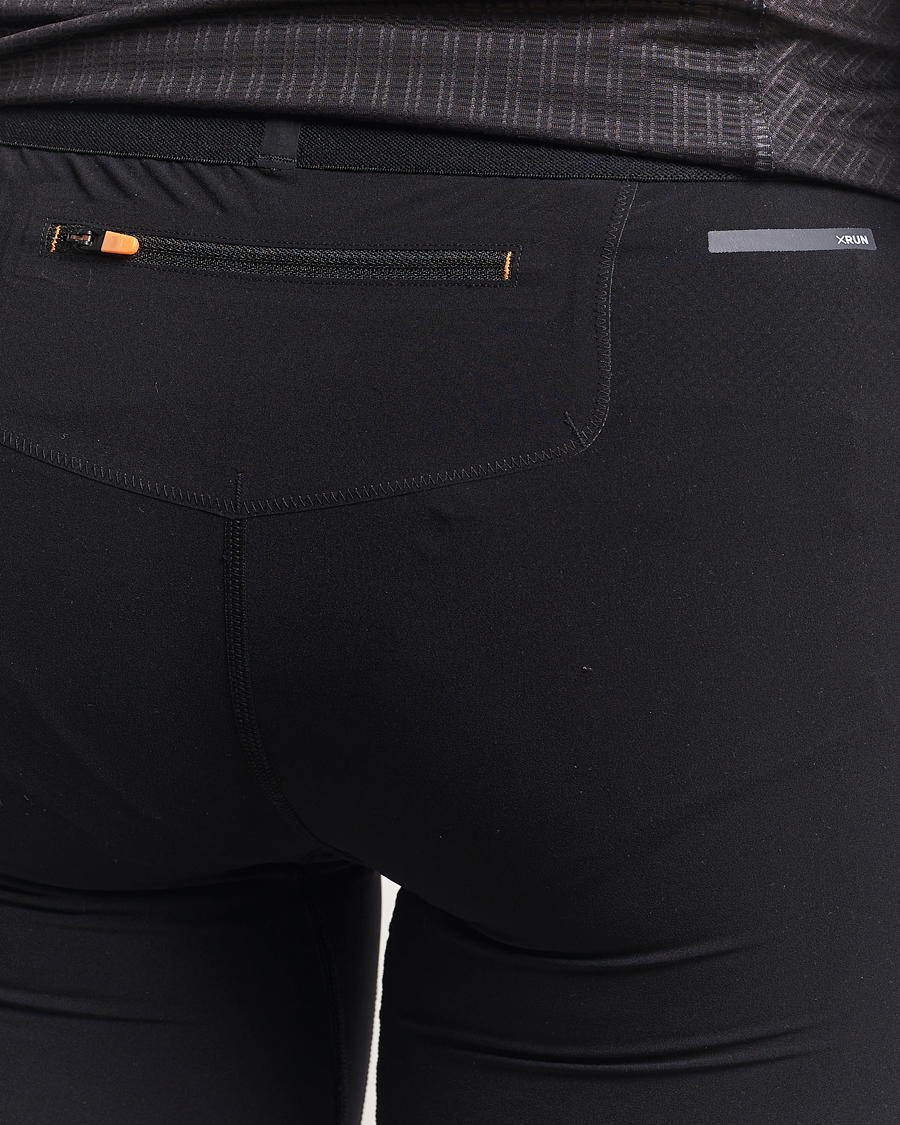 SOAR Running Half Tight Black