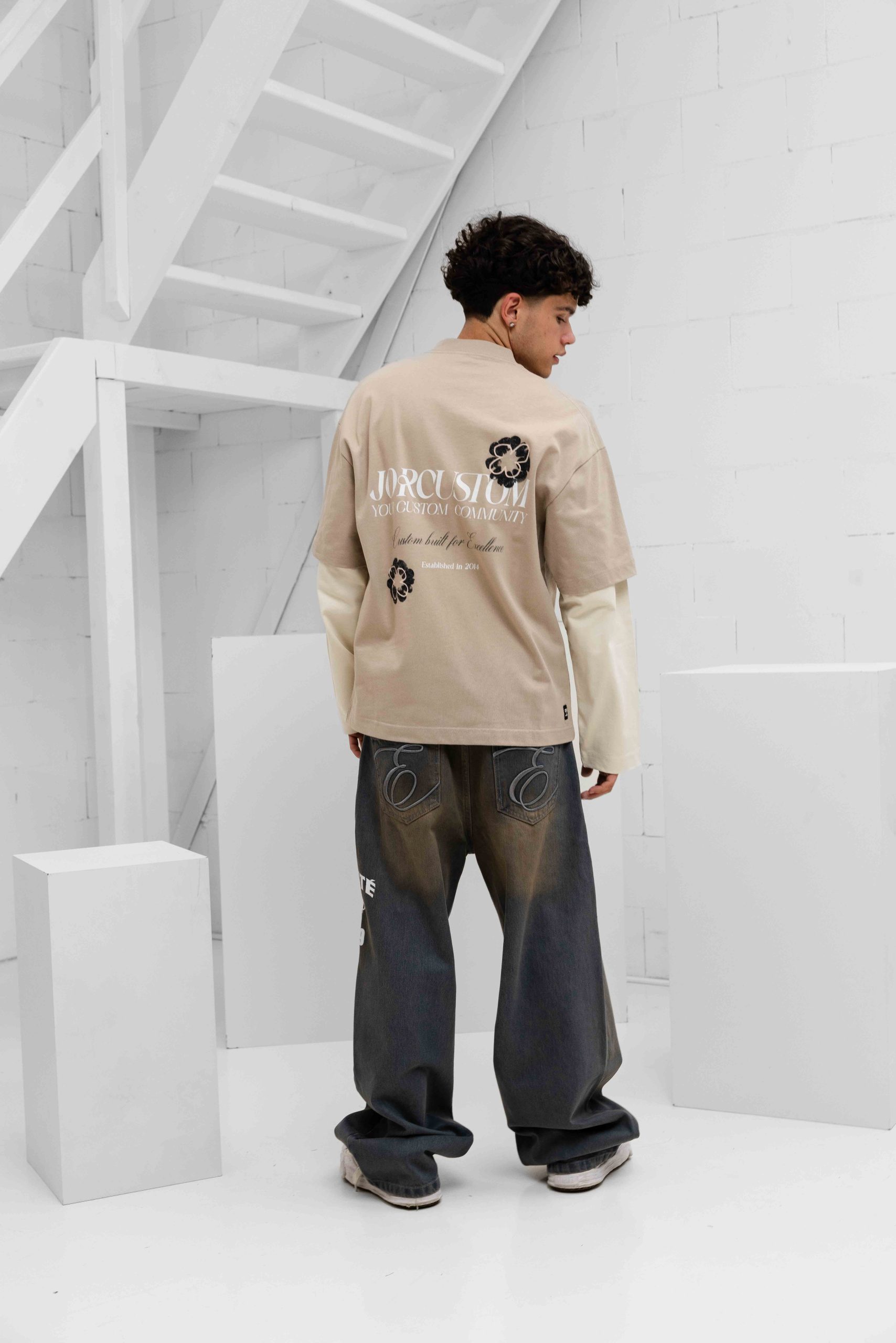 Jorcustom Flowers Double Layered Longsleeve T-Shirt Heren Taupe/Beige