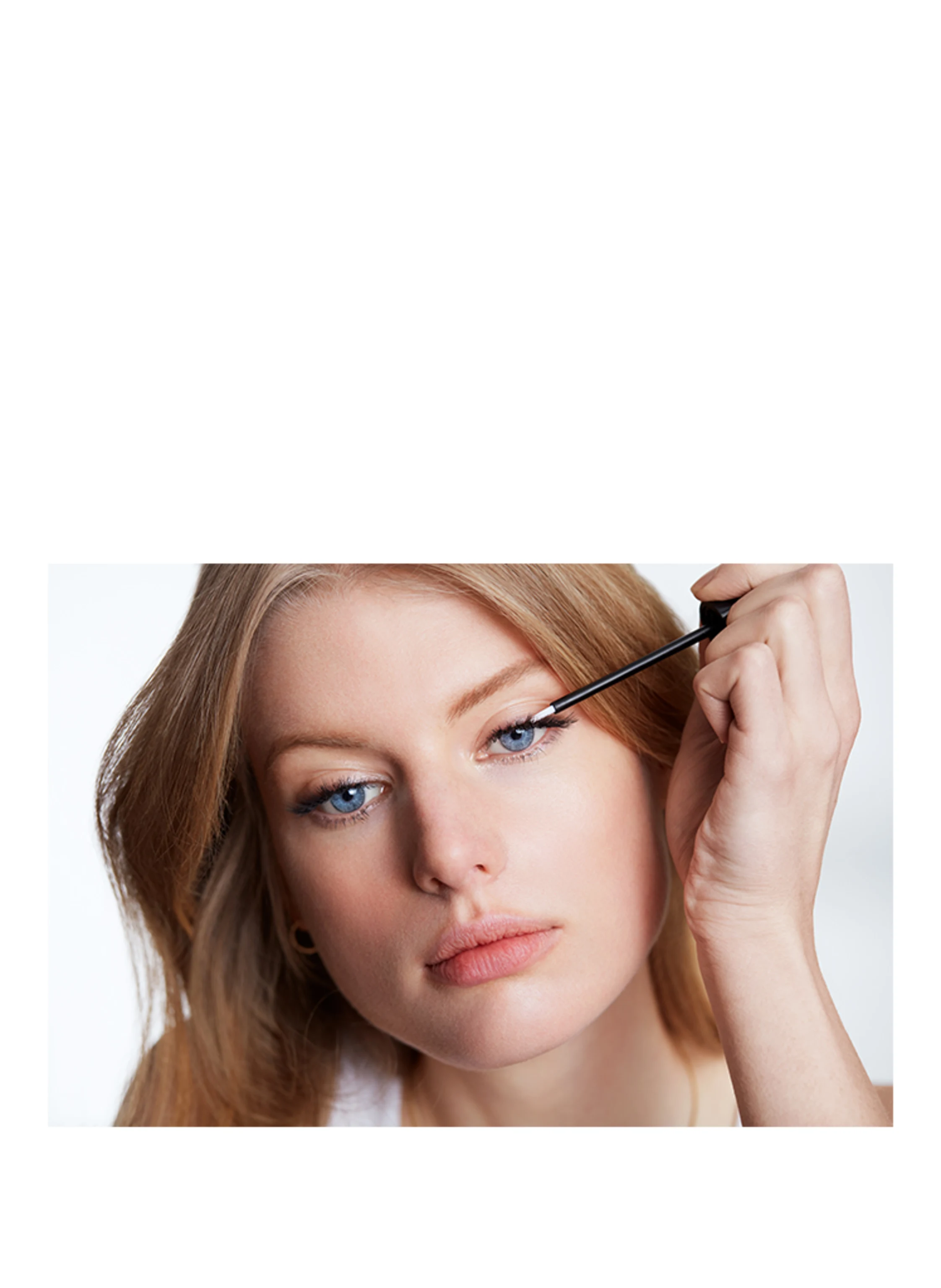 M2 BEAUTÉ EYELASH AWAKENING