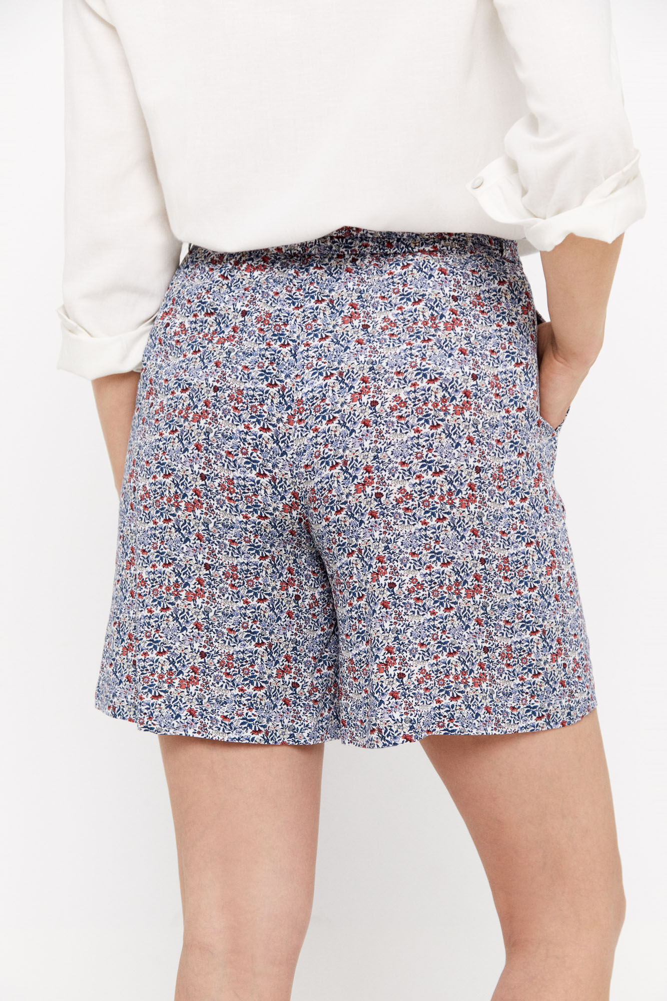 Bermuda fluida estampada - Multicolorida