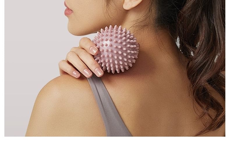 Worthbuy - Sport Spiky Massagebal