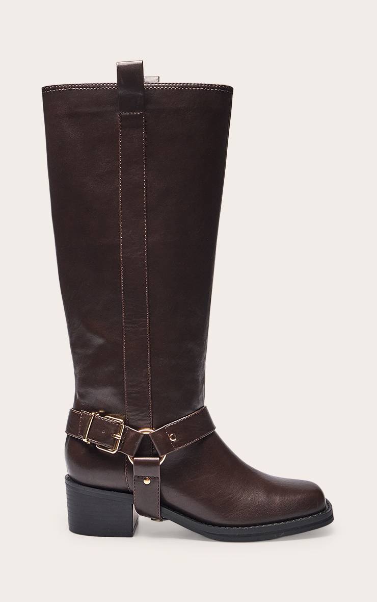 Chocolat Bottes Hautes À Détails Boucles Effet Croco Verni