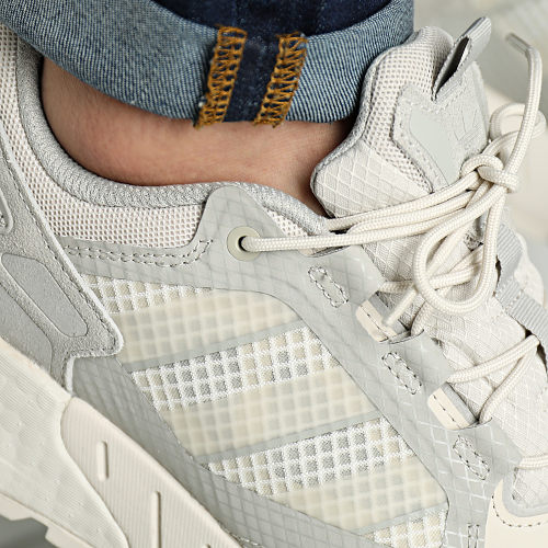 Baskets ZX 1K Boost Seas 2 GY4165 Beige Tint Grey