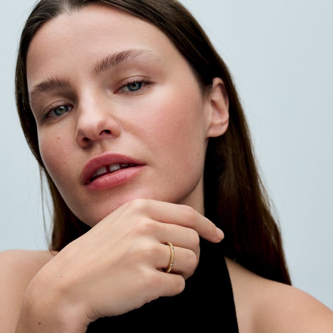 Pandora Gold ME Struktur & Steine Ring