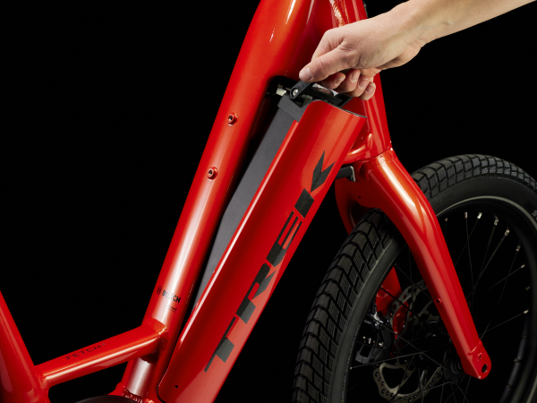 Trek Fetch  2 Lava - El Ladcykel - 2025