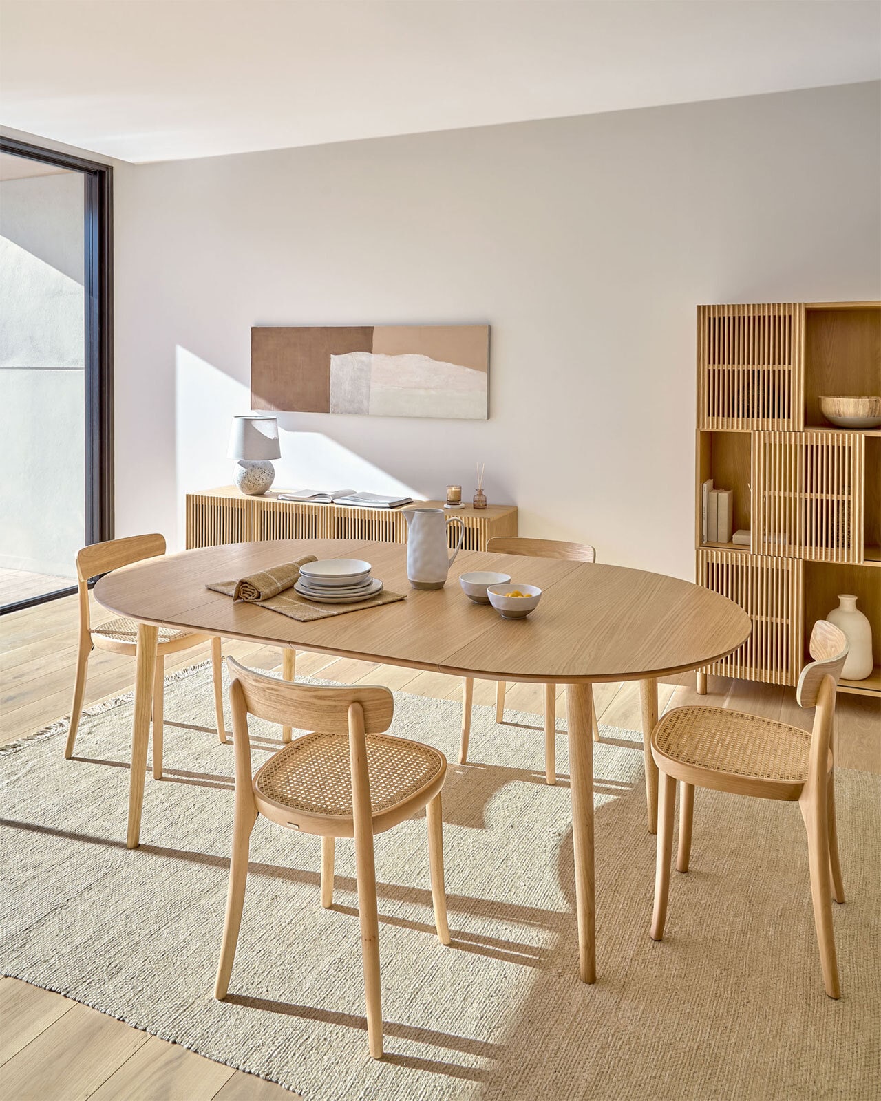Kave Home Esstisch OAKLAND 120 - 200 x 120 cm Eiche braun