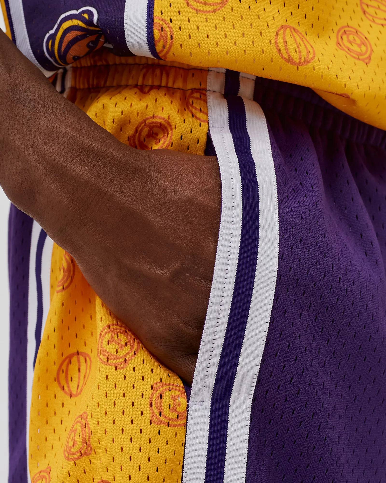 Mitchell & Ness OZUNA X MN NBA Los Angeles Lakers SWINGMAN SHORTS