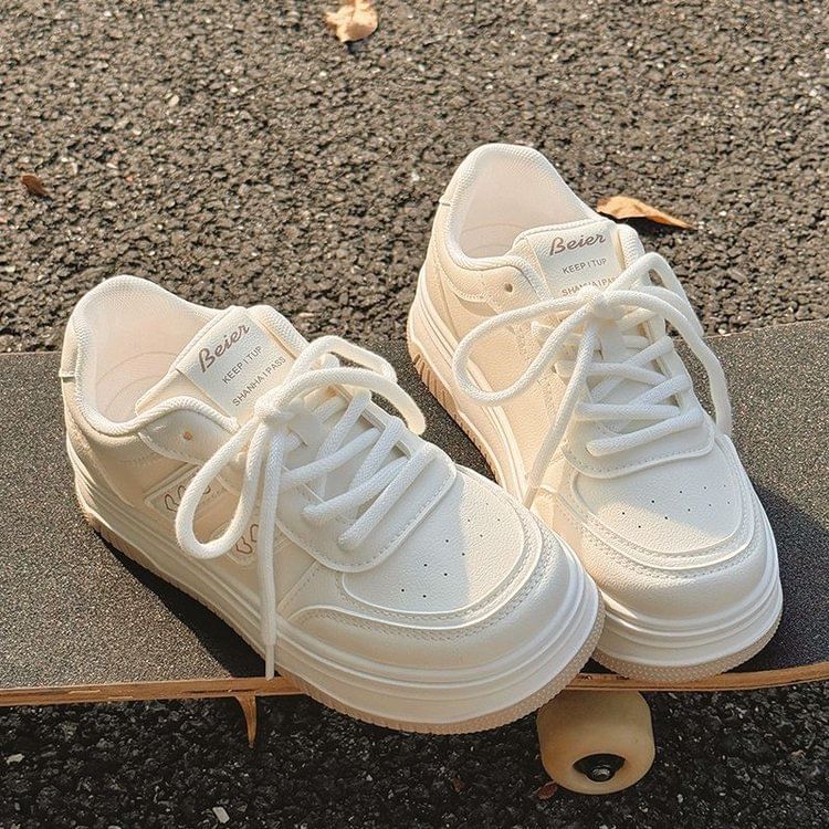 Asterisk - Platform Hartenprint Veterschoenen van Imitatieleer