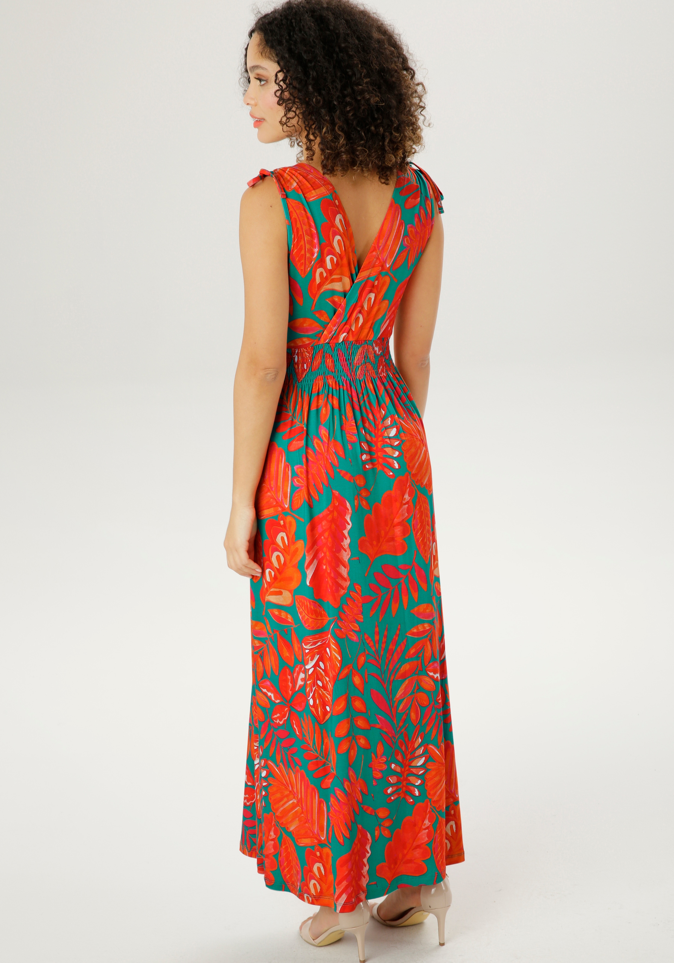 Aniston SELECTED Sommerkleid mit breiten Trägern zum Raffen