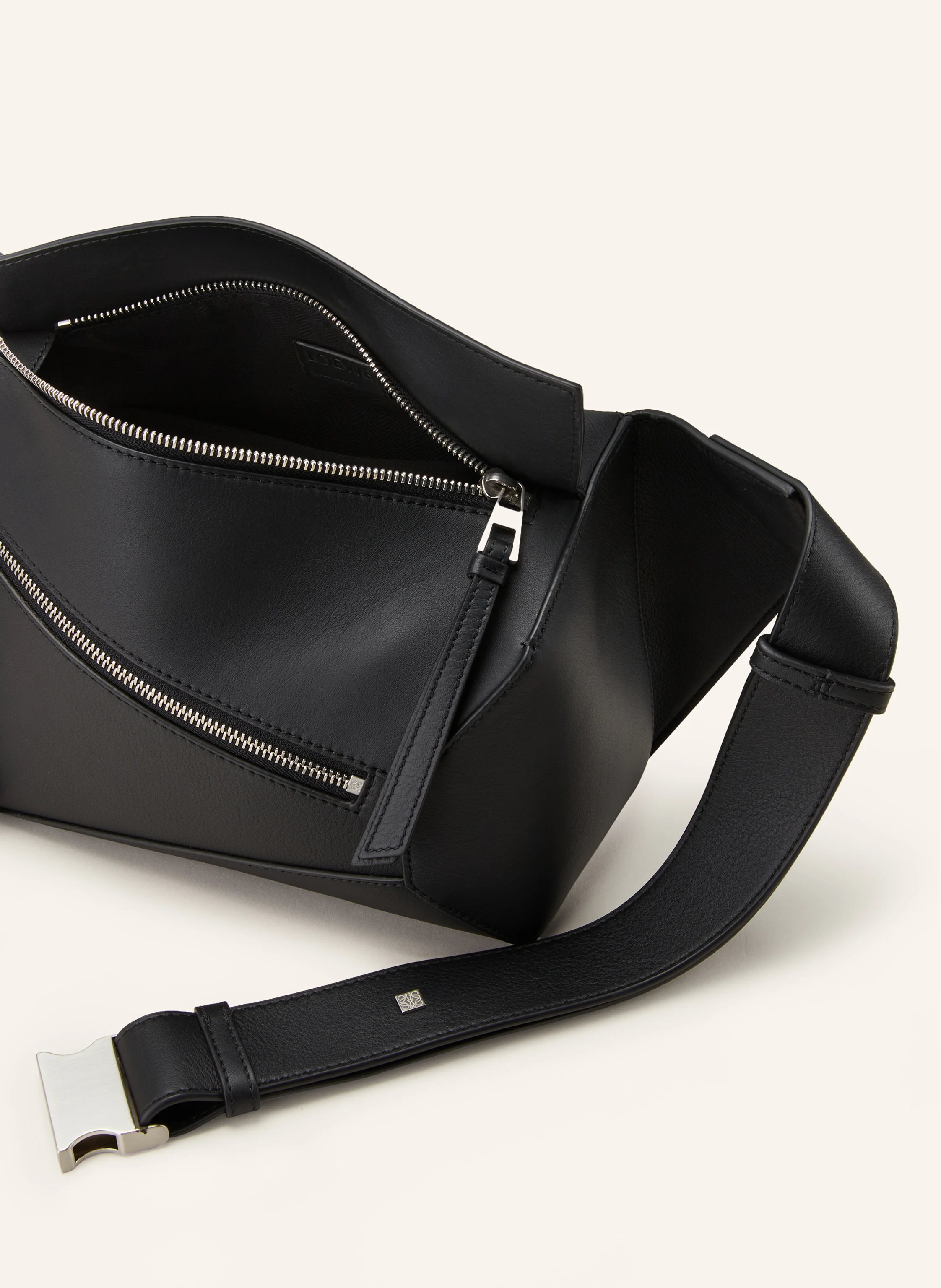 LOEWE Gürteltasche PUZZLE EDGE