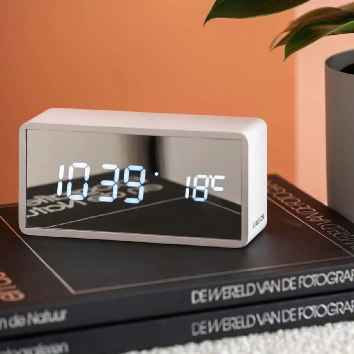 Karlsson Réveil Copper Mirror LED