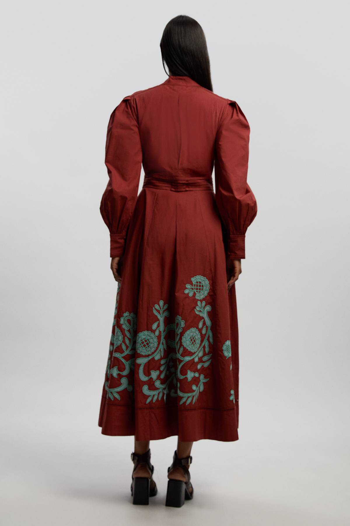 KarenMillen Robe Maxi En Coton Avec Broderie Ajourée Bordure Et Dentelle Échelle