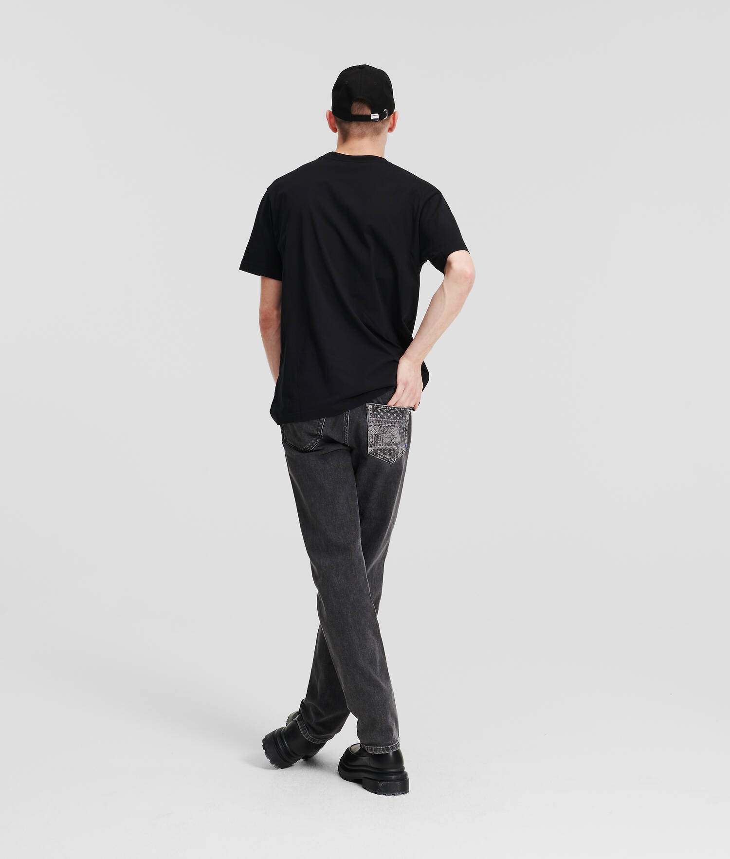 JEAN SLIM KLJ AVEC POCHE ESPRIT BANDANA