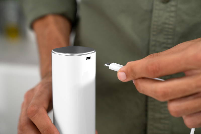 ZWILLING ENFINIGY SILVER Elektrische Pfeffer- und Salzmühle