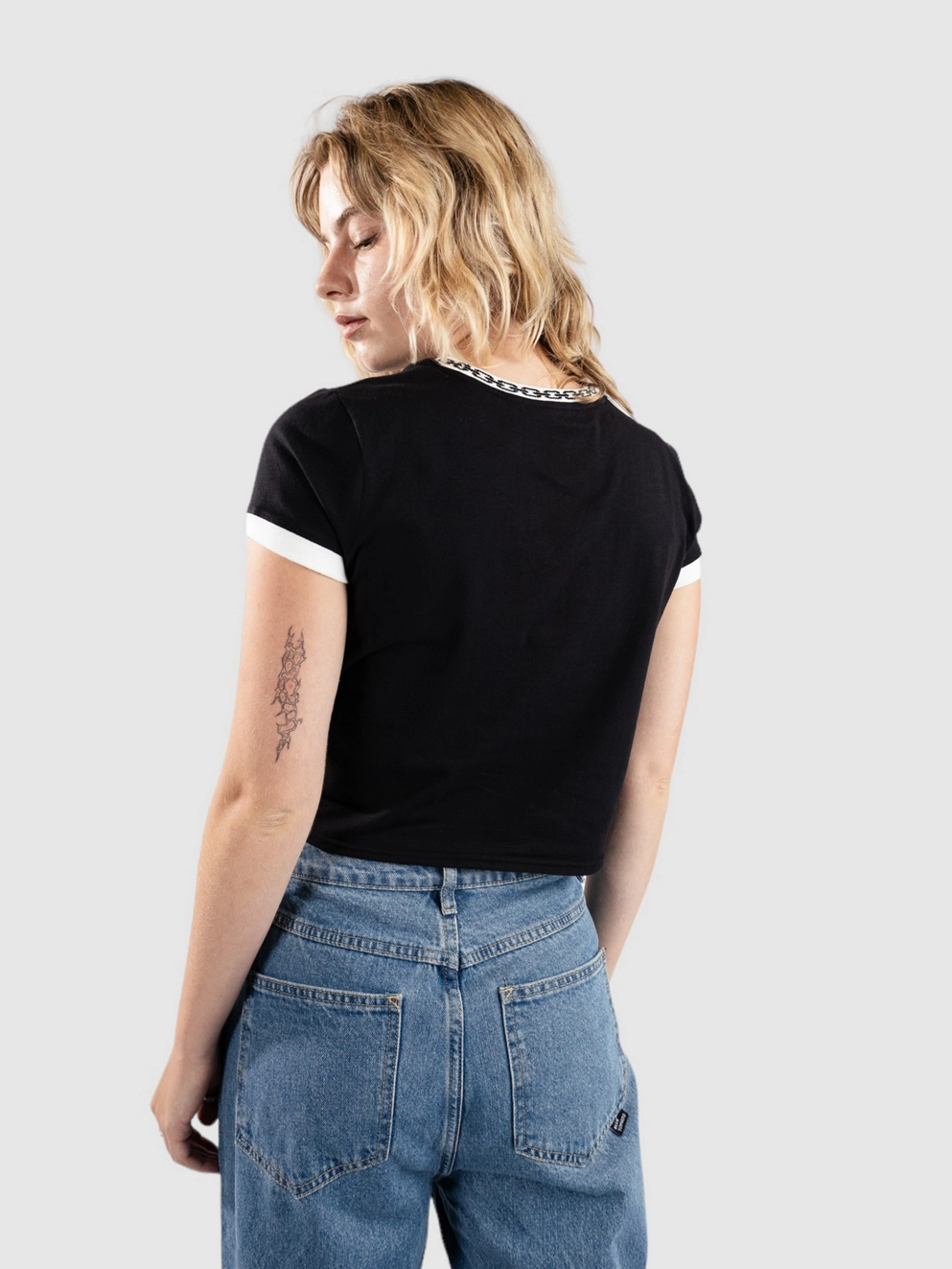 Lurking Class Chains Skimmer T-Shirt black