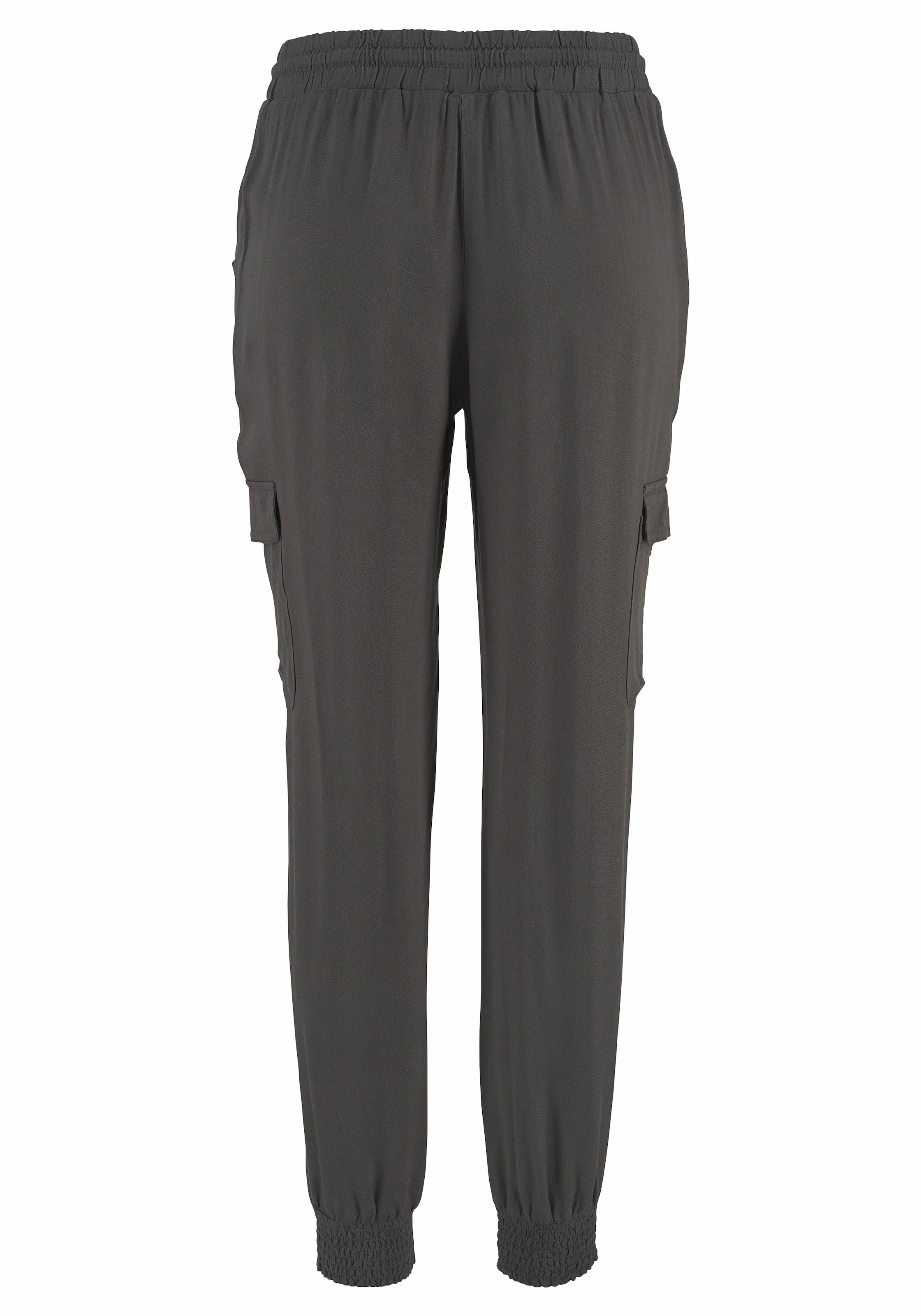 LASCANA Schlupfhose  aus gewebter Viskose mit Taschen, Stoffhose, Cargohose
