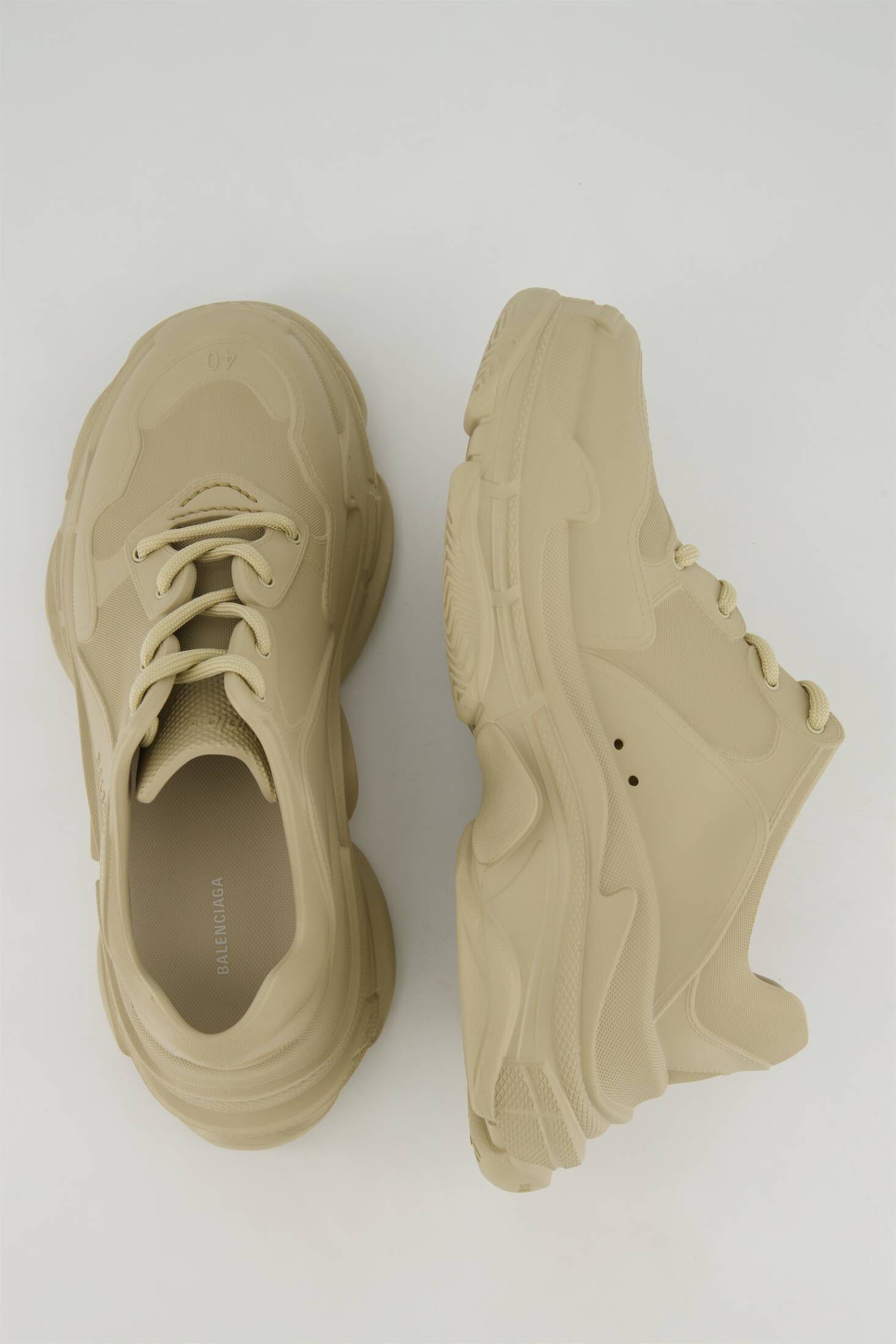 Balenciaga| Herren Sneaker TRIPLE S MOLD