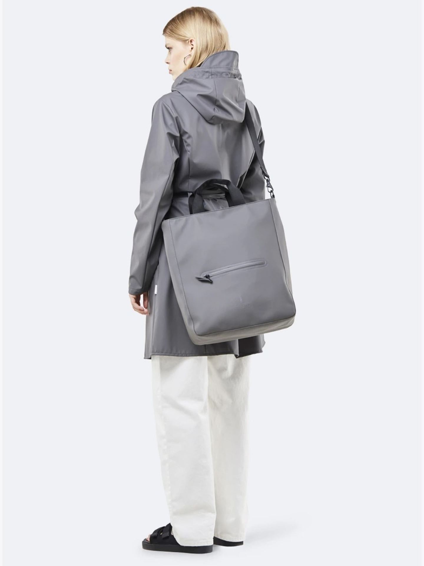 Tote Crossbody