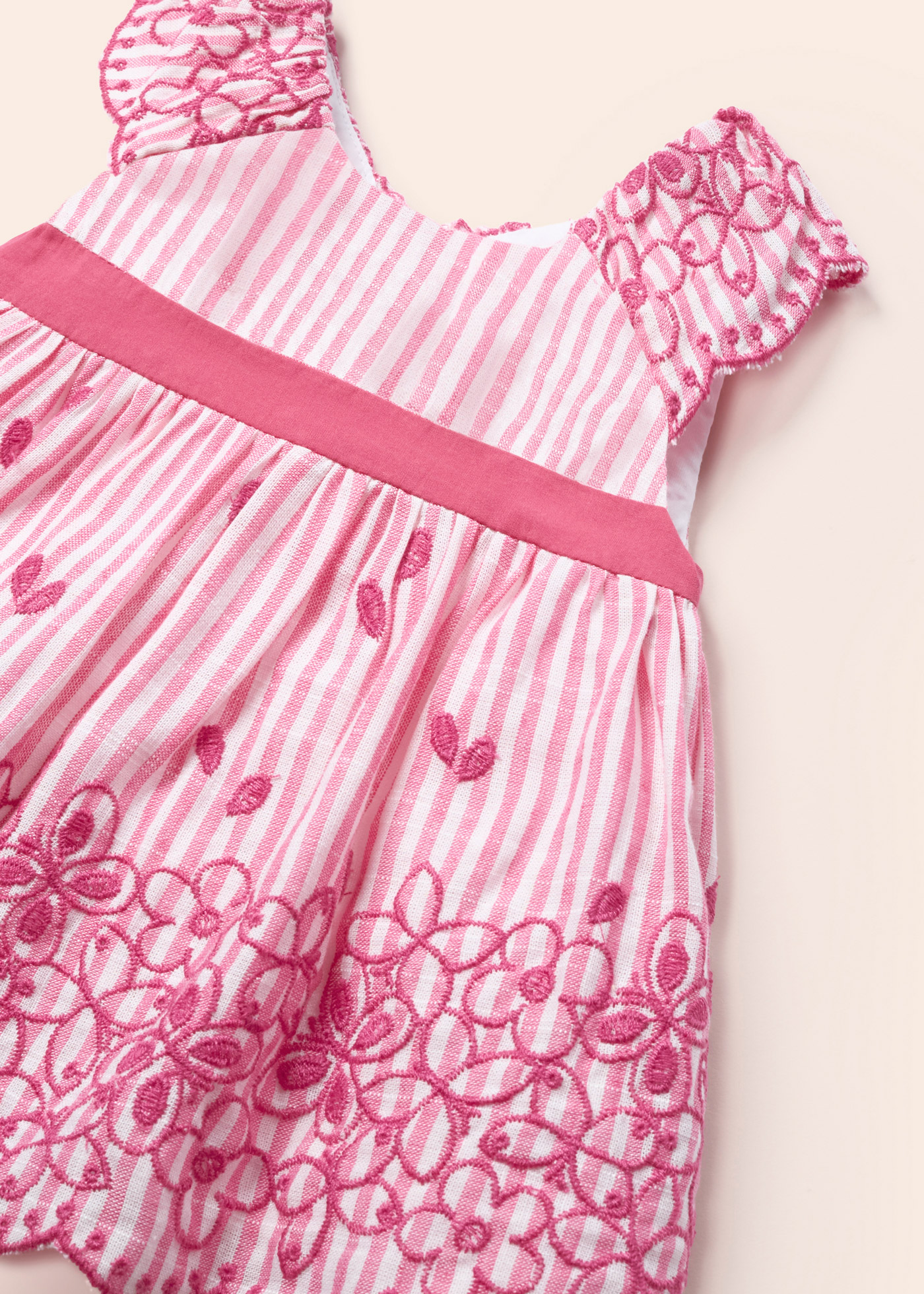 Vestido de cerimônia bordado com capa para fralda para recém-nascido