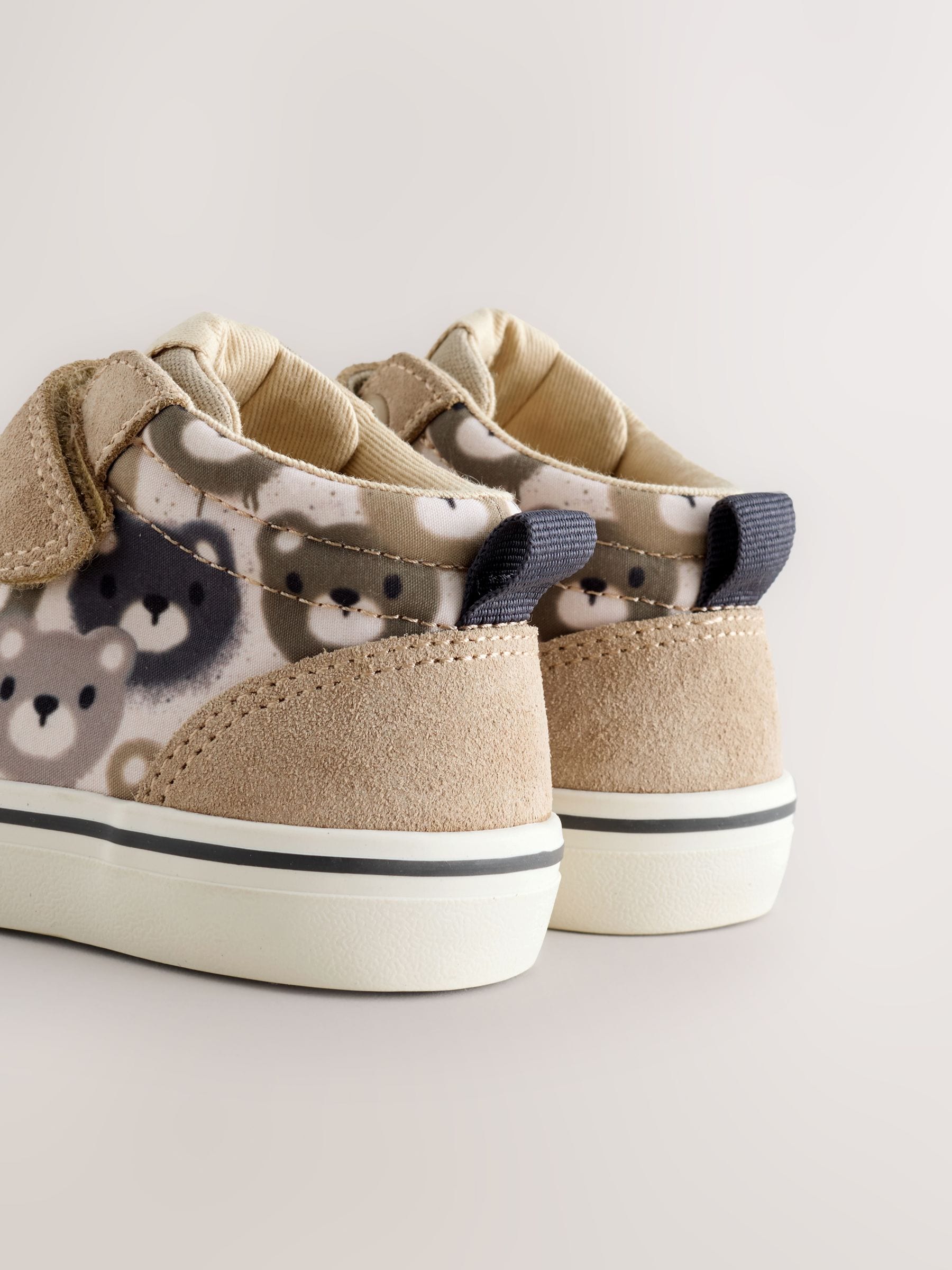 Naturel bruin met berenprint - Suède hoge sneakers met klittenbandsluiting