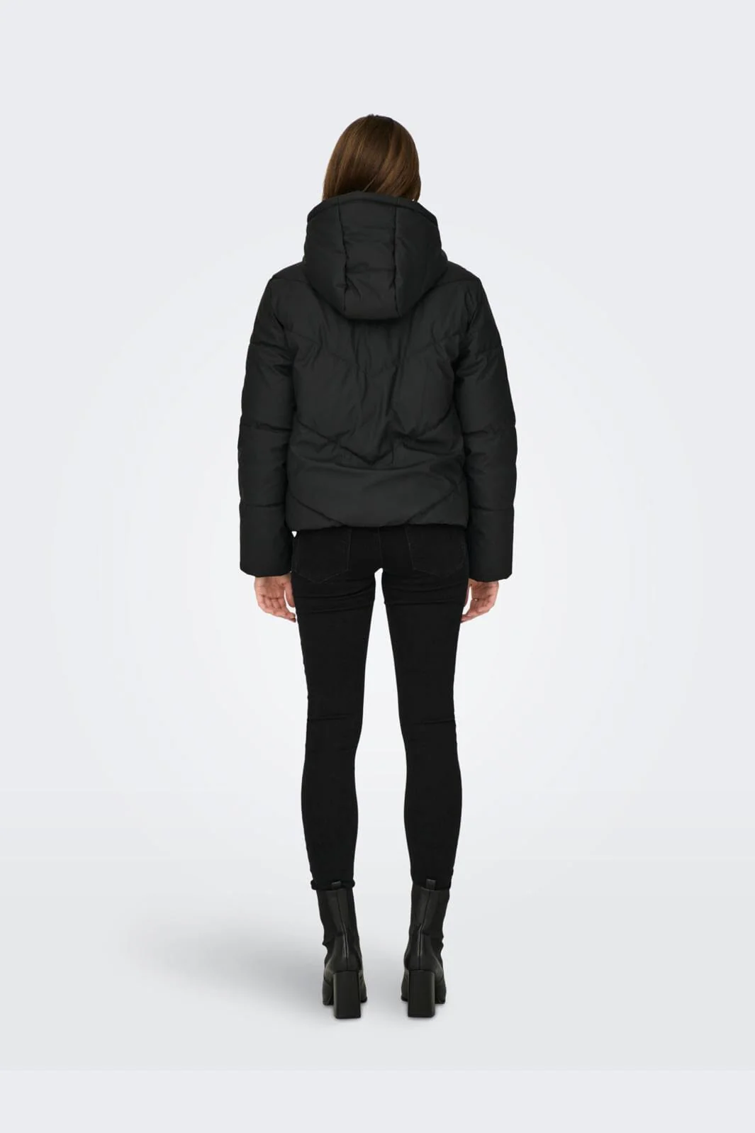 JDY Jdyarnhem Water Short Puffa 4089199 black