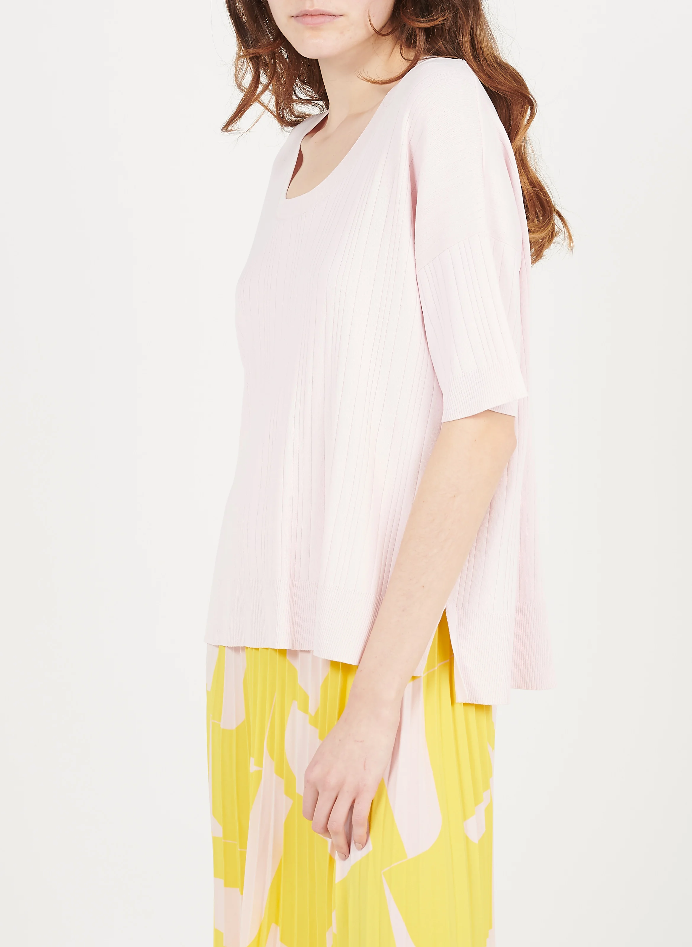 Pull col rond côtelé en maille fine | Rose