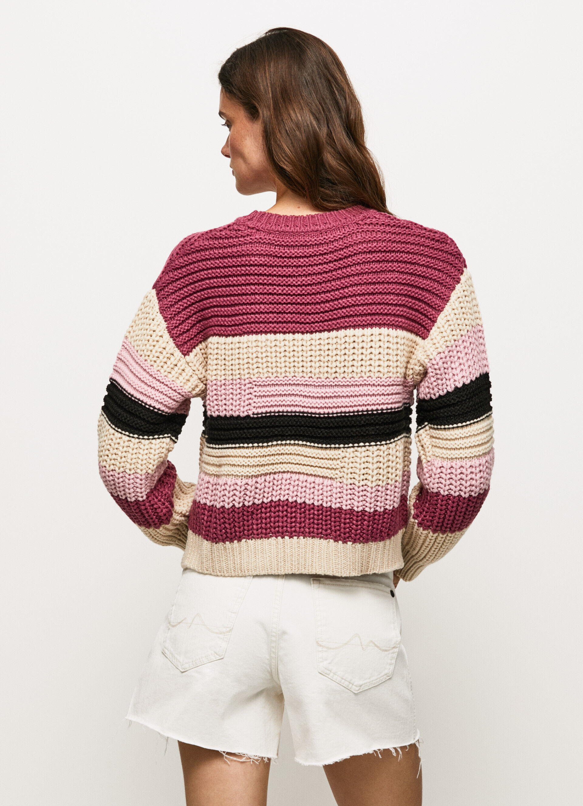 Suéter listrado de gola redonda - rosa blush escuro