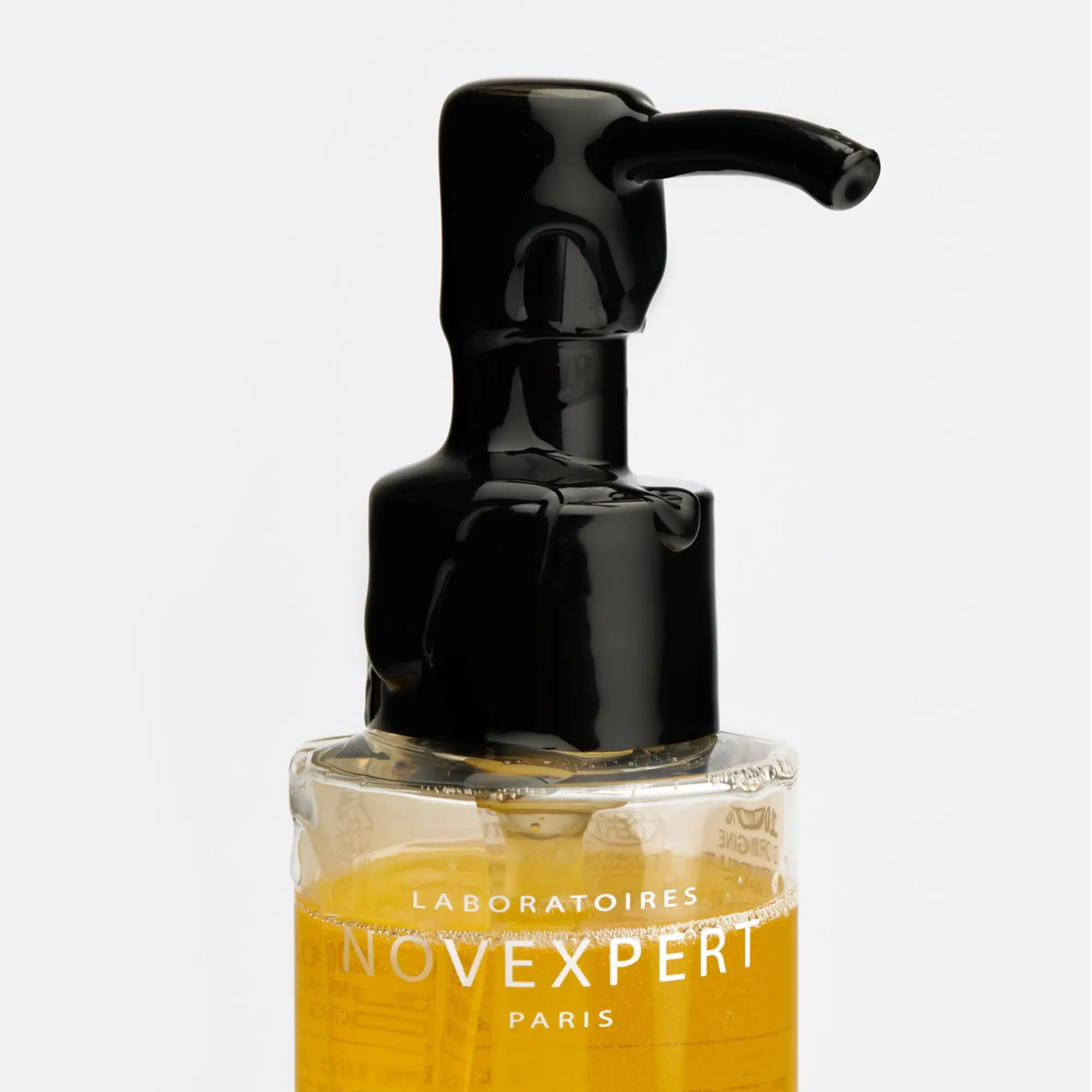 Novexpert - Huile Démaquillante aux 5 Omégas Nettoyant et Démaquillant- Visage