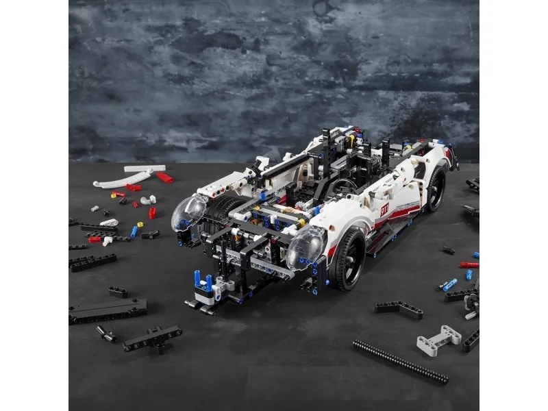 LEGO Technic 42096 Porsche 911 RSR