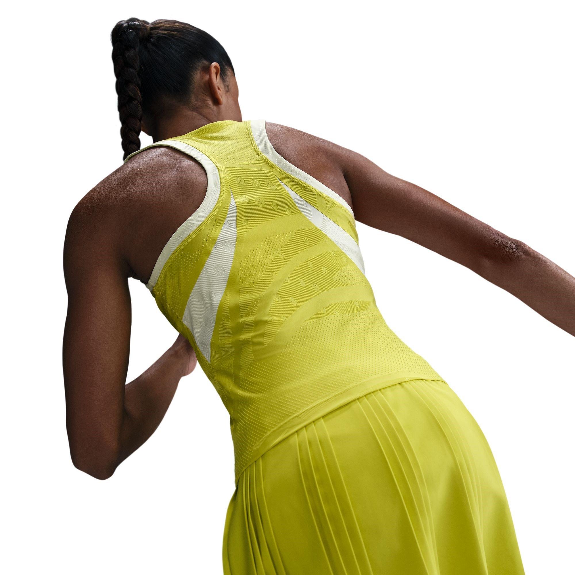 Nike Oz Open Tank Top Womens