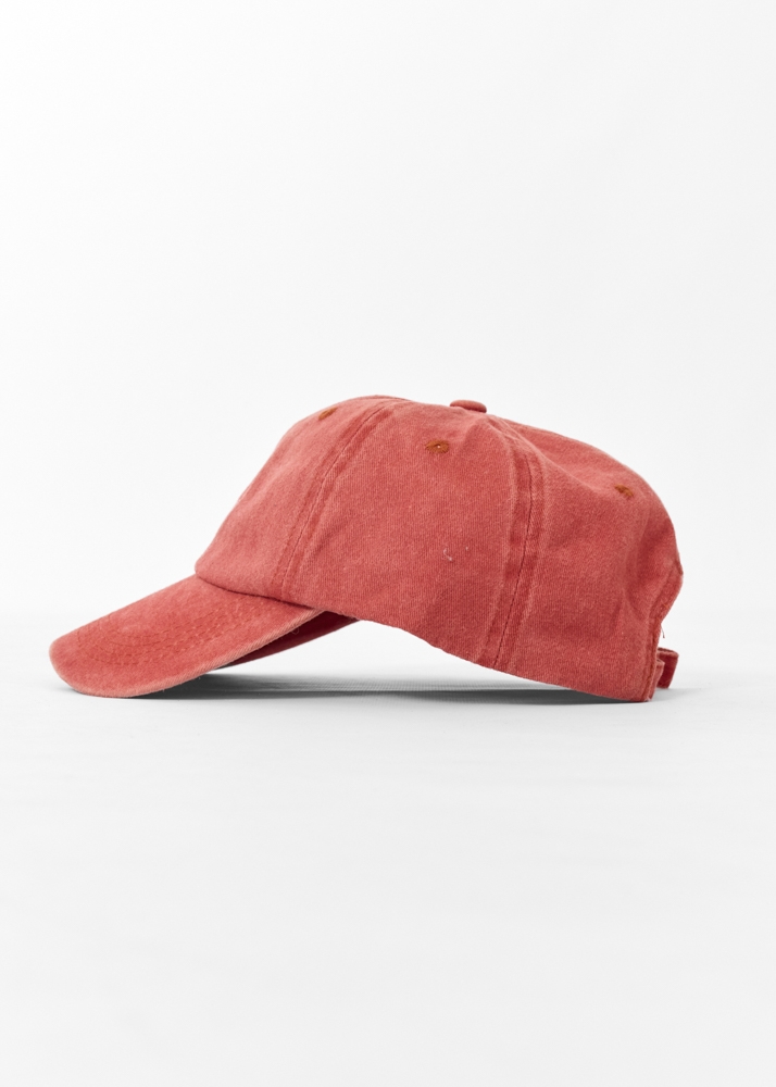 Tess V pet oranje