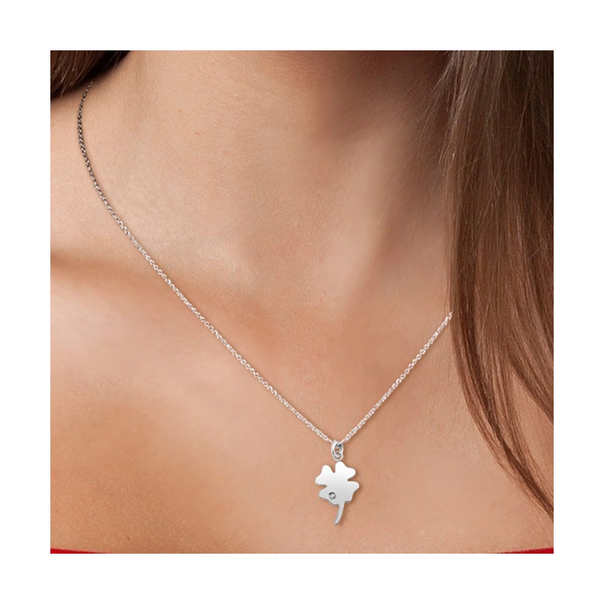 Collier trèfle SC Crystal orné d'un véritable diamant