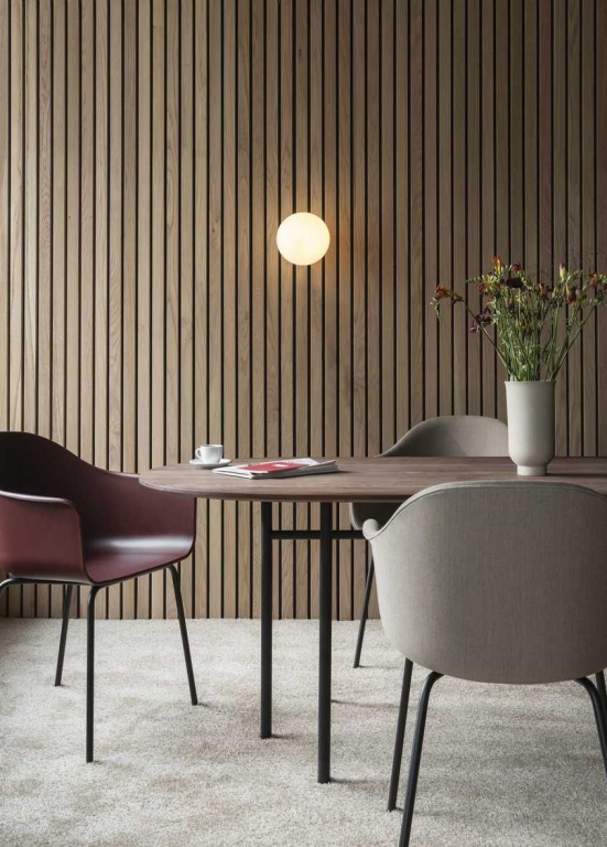 Audo Copenhagen TR Bulb plafond- en wandlamp mat zwart