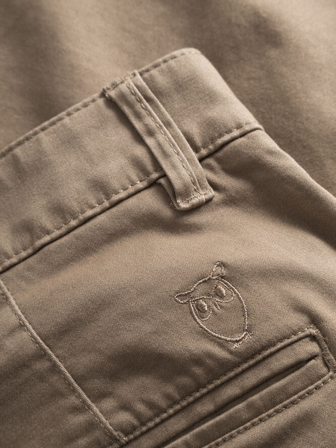 Knowledge Cotton Apparel LUCA slim twill chino pants - GOTS/Vegan Brun