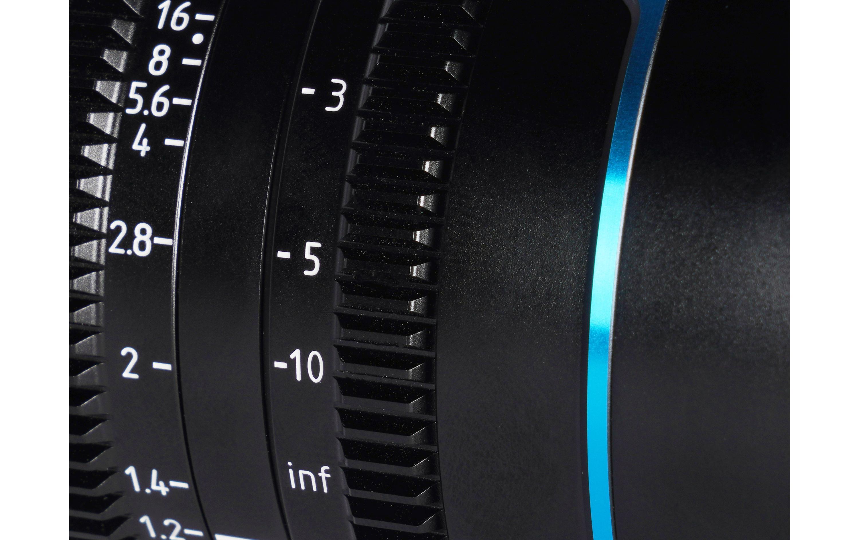 Festbrennweite Nightwalker 55 mm T1.2 S35 – Fujifilm X-Mount<br>Cine-Objektiv für X Mount-Kameras
