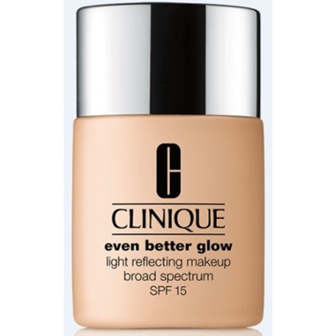 CLINIQUE Even Better Glow™ Light Reflecting Makeup Spf15