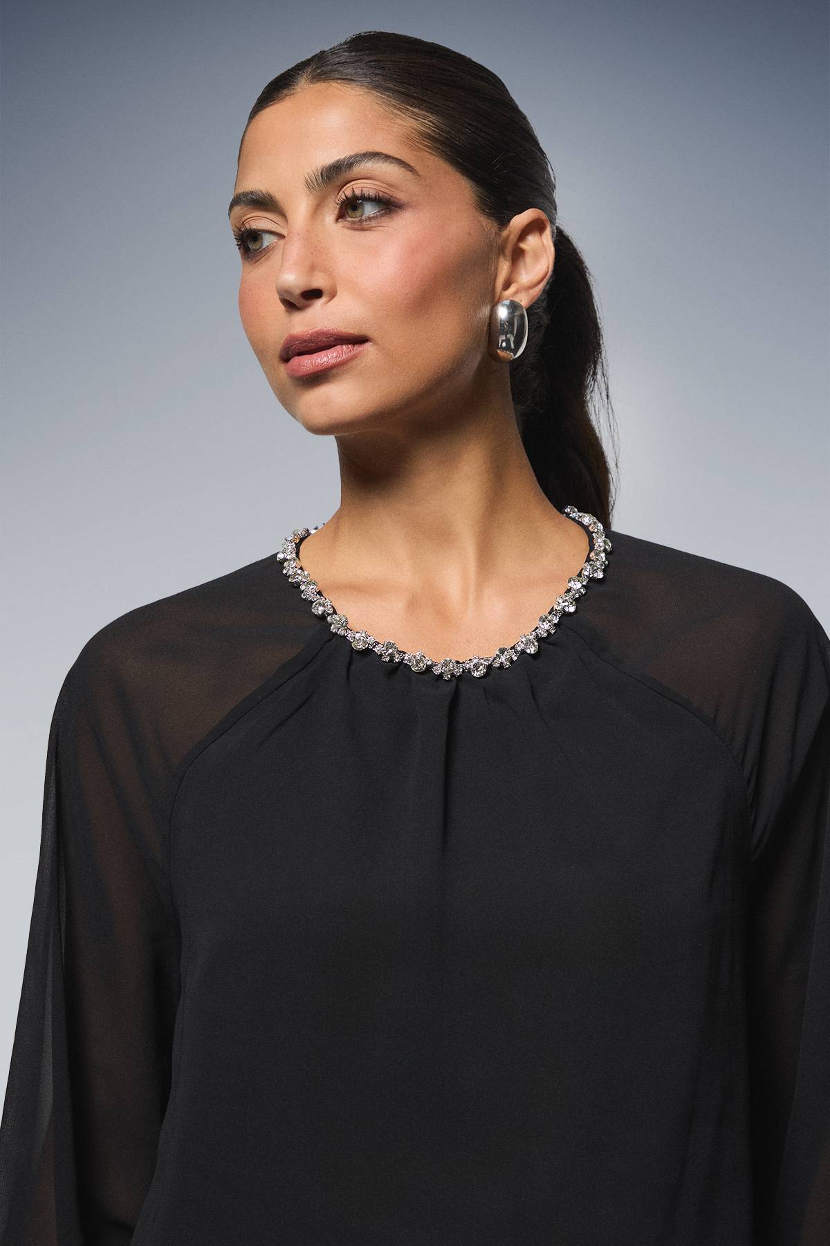 Wallis Blouse Ornée à Dos Ouvert