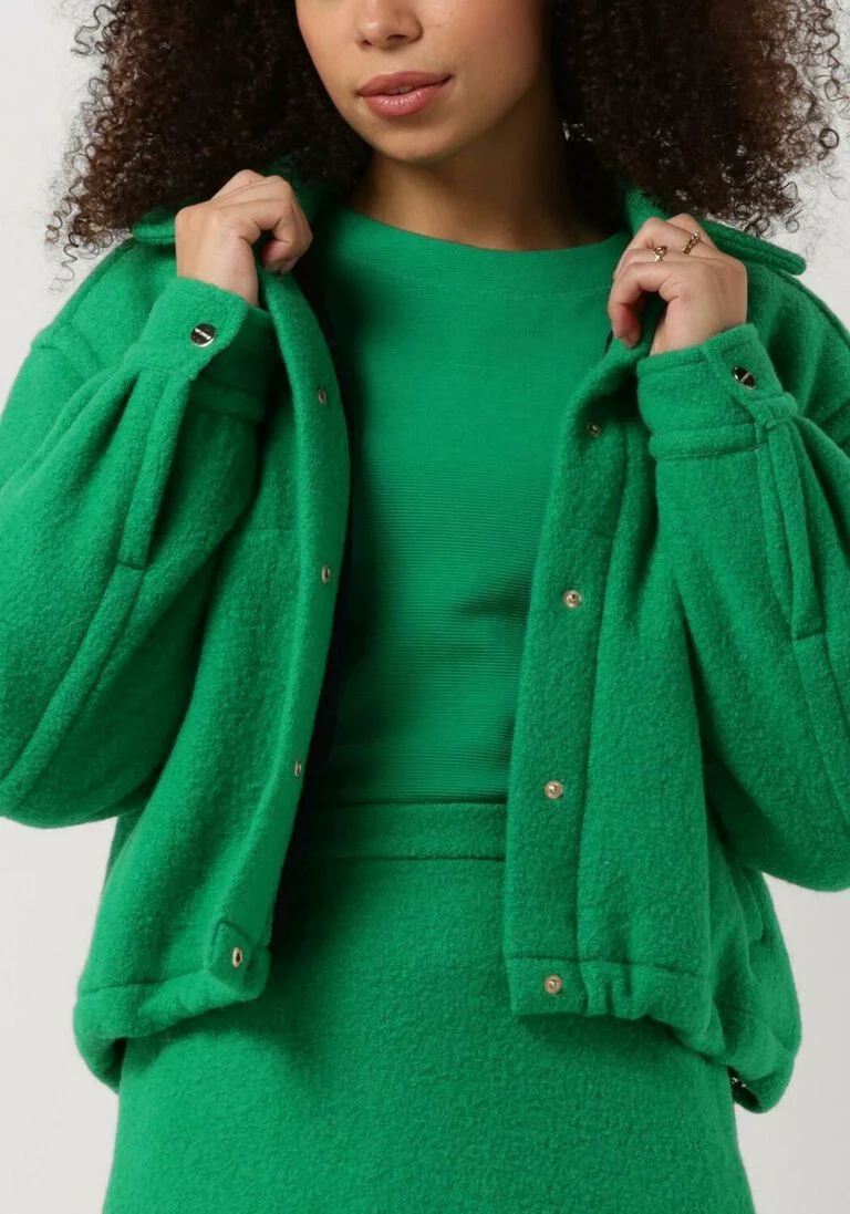 VANILIA groene vanilia jack curl wool crop