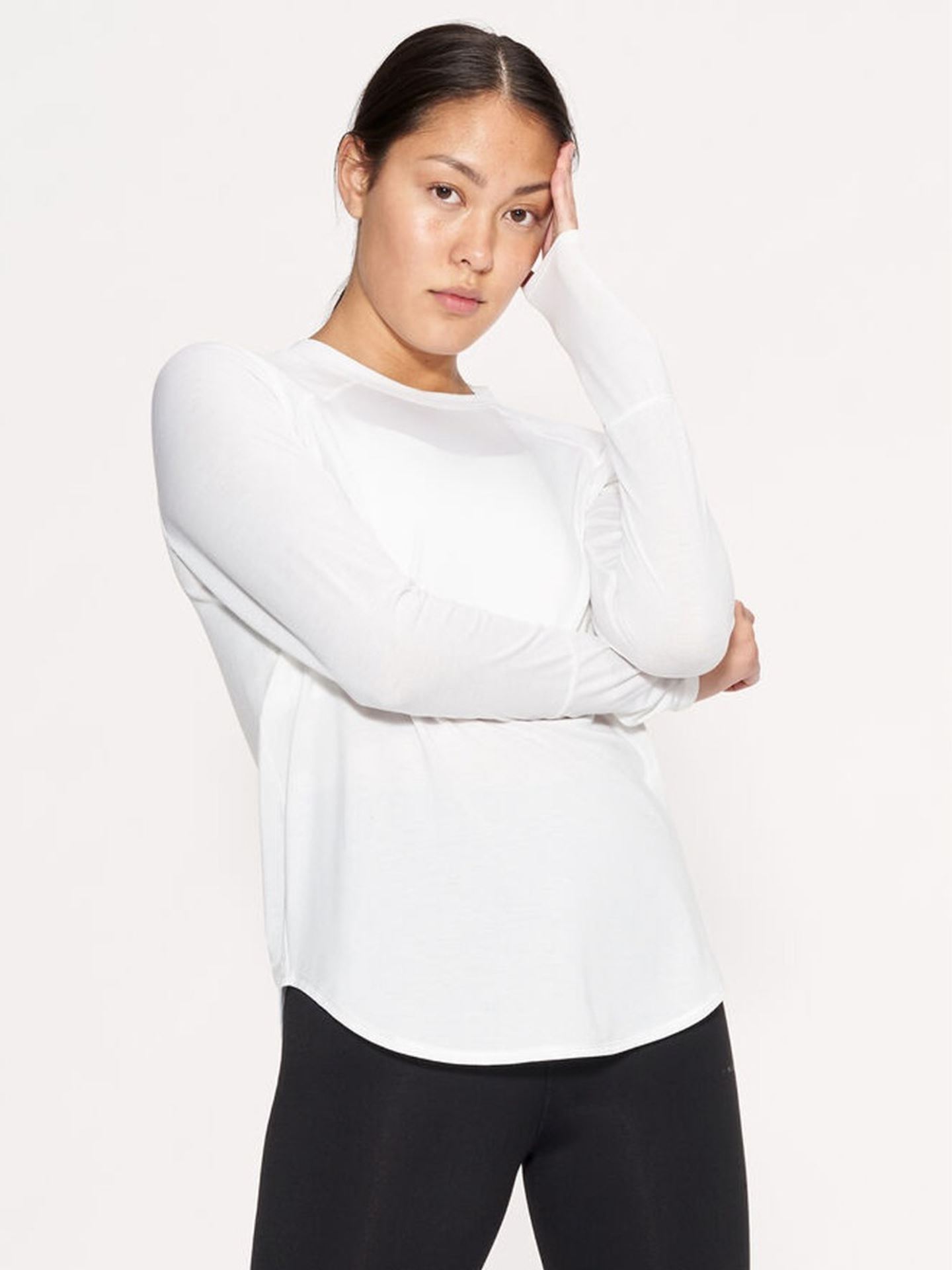 Clara Loose Long Sleeve