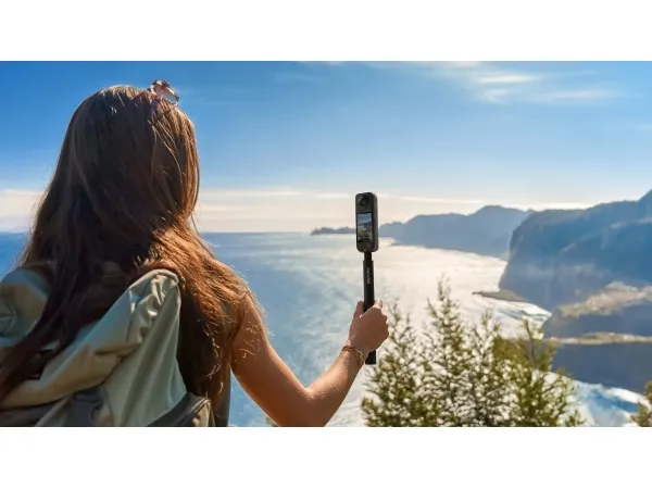 Insta360 X4 Adventure Bundle, 8K Ultra HD, CMOS, 72 MP, 120 fps, Wi-Fi, Bluetooth