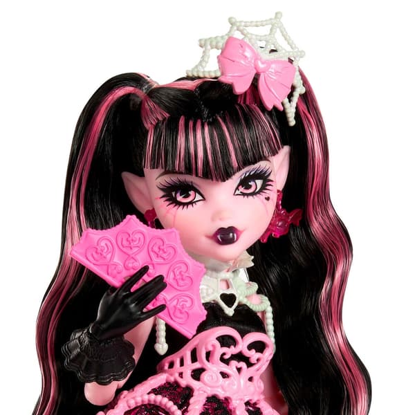 Monster High Scary Sweet Birthday 1600 Draculaura doll