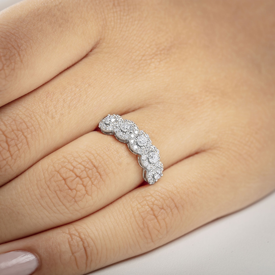 1.00 Karat Diamantring 750/18 K Weissgold